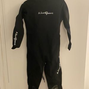 NeoSport 3/2mm Wetsuit
